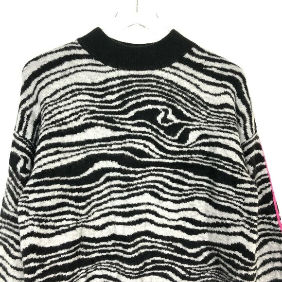 NWT Halogen Mock Neck Zebra Swirl Print Pullover Sweater Contrast Trim Black M - Picture 4 of 6
